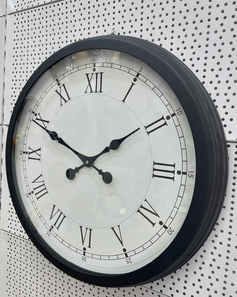 Väggklocka i Svart Metall med Romerska Siffror (60 cm)