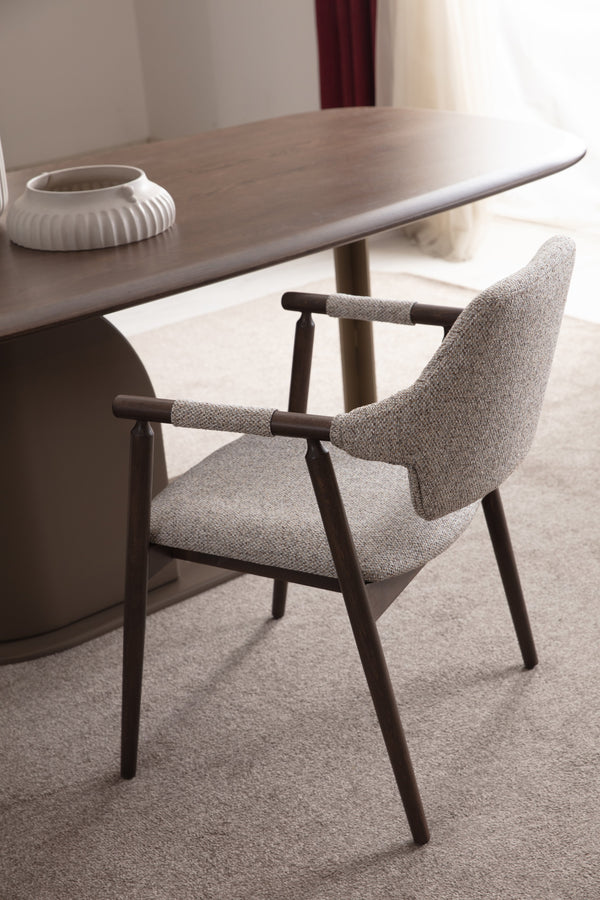 Stark Luxury Matsalsgrupp