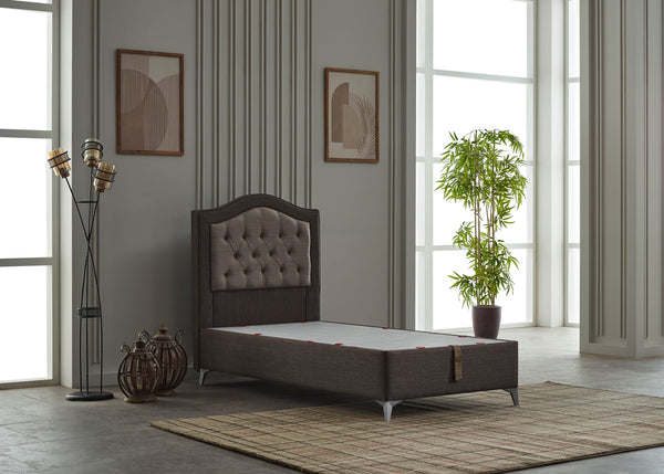 Queen Sängpaket (Säng + Gavel + Madrass)